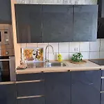 בית נופש Haus In Der Ruhigen Siedlung *