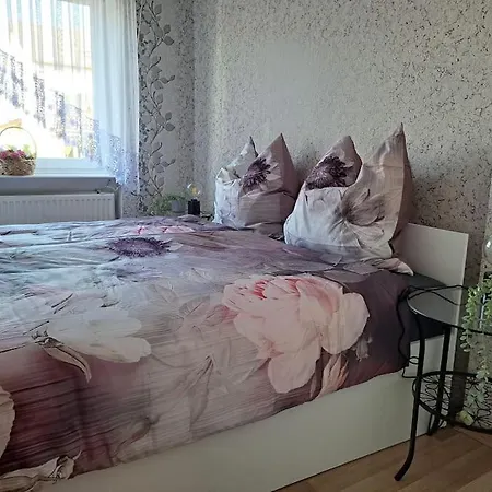 בית נופש Haus In Der Ruhigen Siedlung