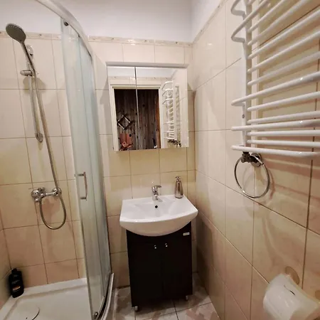 Haus In Der Ruhigen Siedlung בית נופש *