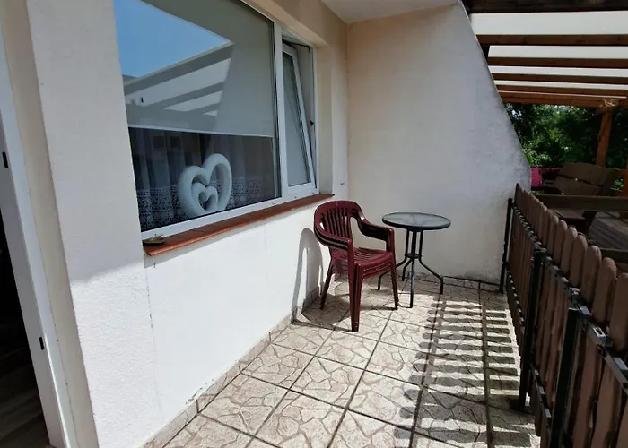 Haus In Der Ruhigen Siedlung Hébergement de vacances