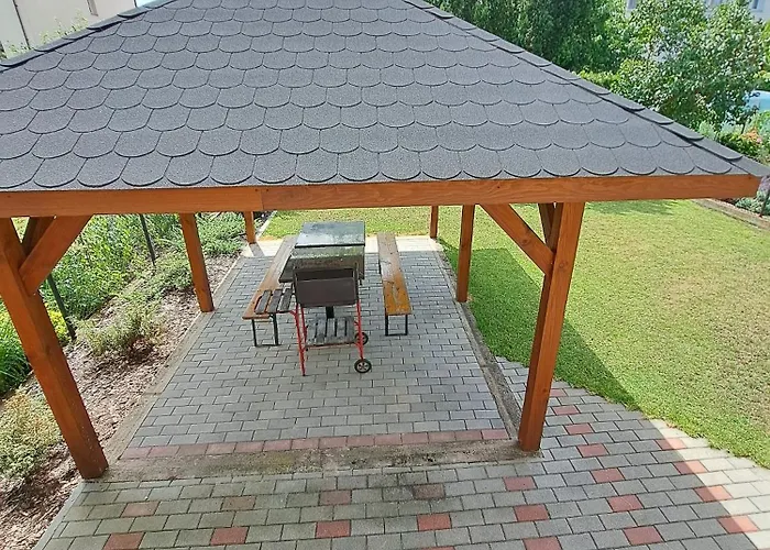 Haus In Der Ruhigen Siedlung Hébergement de vacances Sztum